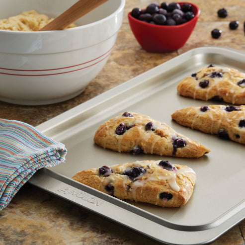 Anolon Ceramic Reinforced Medium Baking Tray 25cm x 38cm - 1