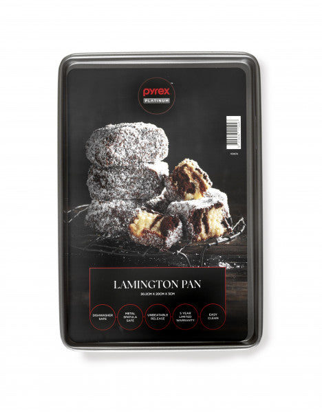 Pyrex Platinum Lamington Pan - 30.3cm x 20.1cm x 3.2cm - 1