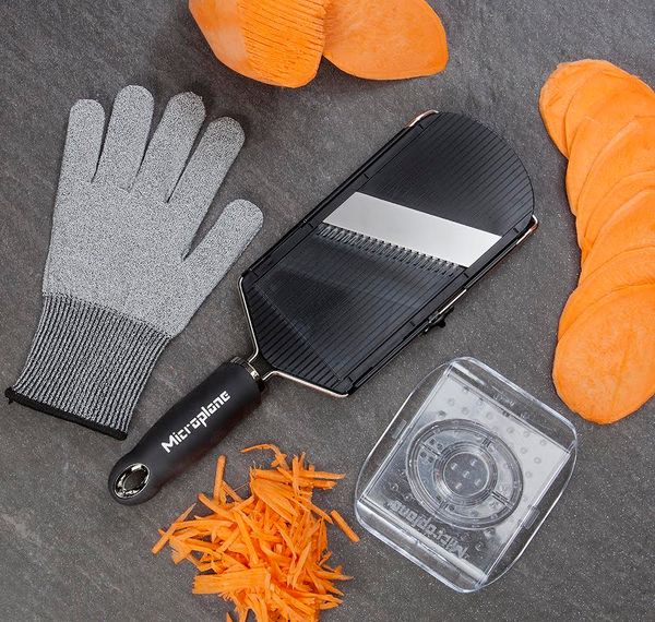 Microplane Adjustable Slicer with Julienne Blade - 2
