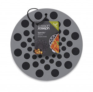Joseph Joseph Spot-On Set of 2 Silicone Trivets Round – Grey - 1