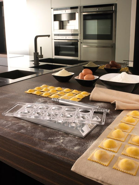 Marcato Ravioli Tablet w/Rolling Pin - Silver - 2