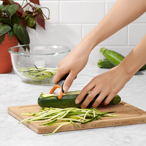 Oxo Julienne Prep Peeler - 3