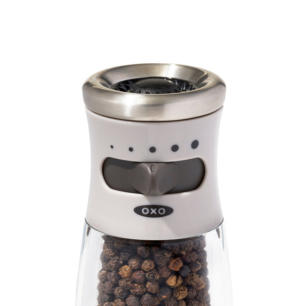 Oxo Contoured Mess-Free Grinder - Pepper - 2