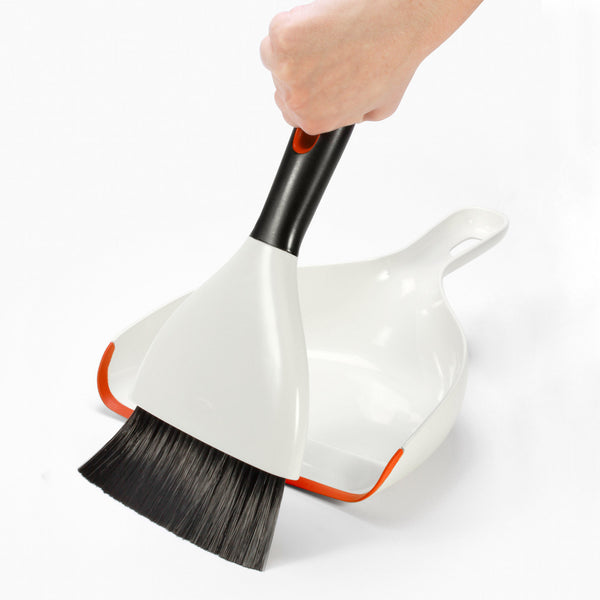 OXO Good Grips Dustpan and Brush Set - 2