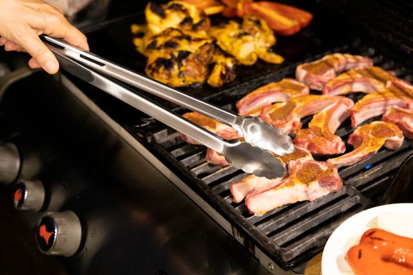 Cuisena Large Locking Tongs (BBQ) 43cm - 1