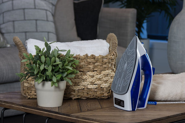 Westinghouse Opti-Glide Steam Iron - 260ml Water Tank - 3