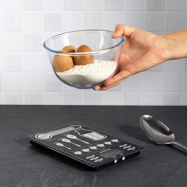 Salter Conversion Table Electronic Kitchen Scale Measurement Units (gm, oz, ml, fl.oz) Capacity - 5kg Max - 2