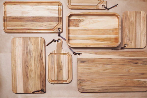 Tramontina Teak Wood Brown Cutting Board with Handle - (24cm x 46cm) - 2