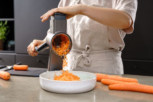 Zyliss Drum Grater - Julienne Drum - 2