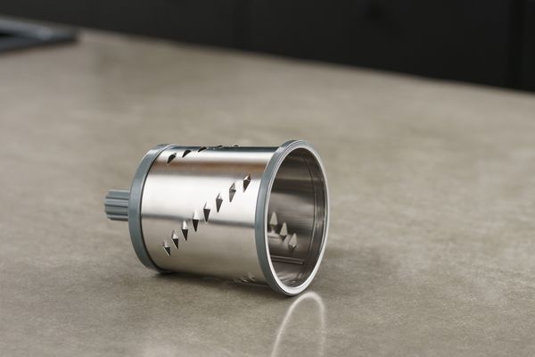 Zyliss Drum Grater - Julienne Drum - 3