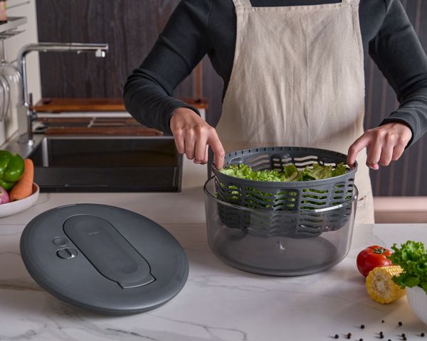 Zyliss Swift Dry Salad Spinner Large - 2