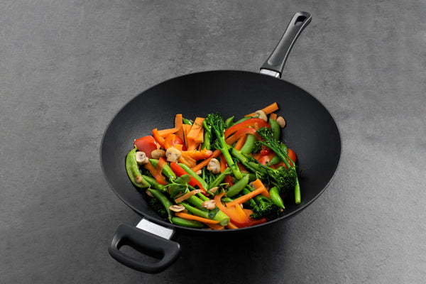 Scanpan Classic Induction 32cm Wok - 1