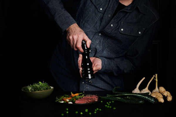 Cole & Mason London Salt and Paper Mills Black Gloss Gift Set Beech Wood Steel – 18cm - 1