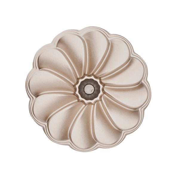 Bakemaster Petal Fluted Ring Cake Pan 24 x 24 x 10cm - Champagne - 2