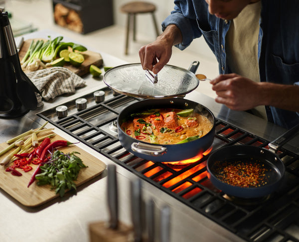 Joseph Joseph Space 28cm/3.8qt Non-Stick Saute Pan & Lid - 3