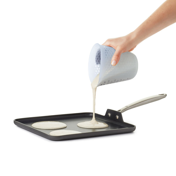 Oxo Squeeze & Pour Silicone Measuring Cup – 2 Cup/500ml - 2