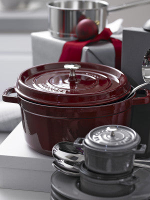Staub Cast Iron Round Cocotte Grenadine - 28cm - 1