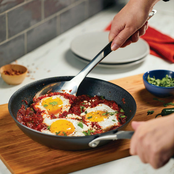 Circulon ScratchDefense A1 Nonstick Induction Skillet 25.4cm - 1