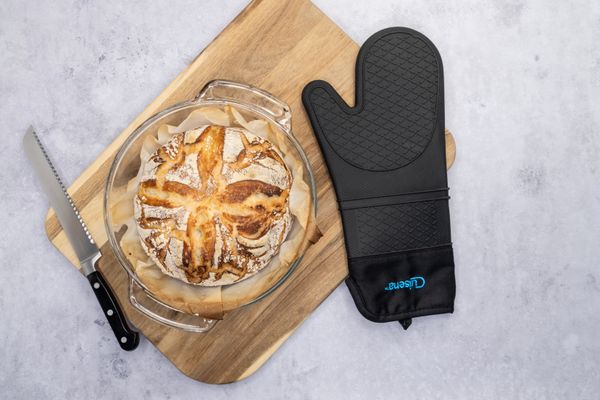 Cuisena Silicone & Fabric Oven Glove - Black - 1