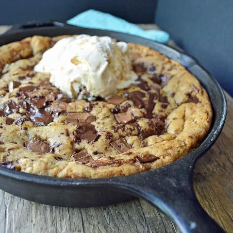 Lodge Cast Iron Skillet – 20×4.5cm - 1