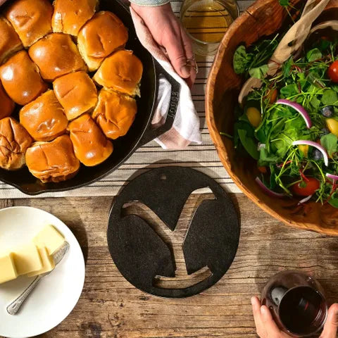 Lodge Yellowstone Power Y Cast Iron Trivet - 20cm - 1